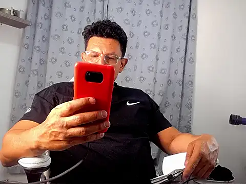 pedropicapi online show from 28, 10, 2025