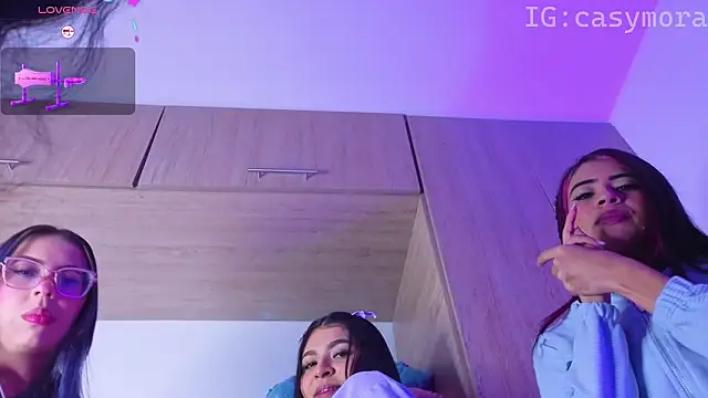 Cuteprincess21 online show from 19, 3, 2026