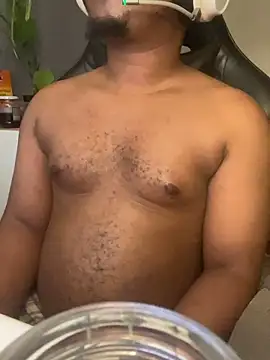 YesTheSexiest online show from 21, 9, 2025