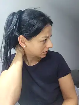 Snapshot of bruneta_sexy23 chatting on 12, 1, 2025 bruneta sexy23 online show from 12, 1, 2025