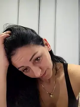 Snapshot of bruneta_sexy23 chatting on 1, 2, 2025 bruneta sexy23 online show from 1, 2, 2025