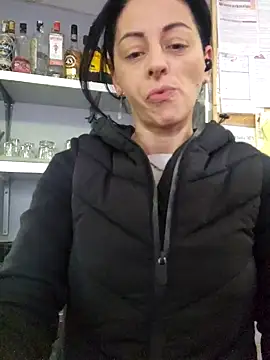 bruneta sexy23 online show from 5, 2, 2026