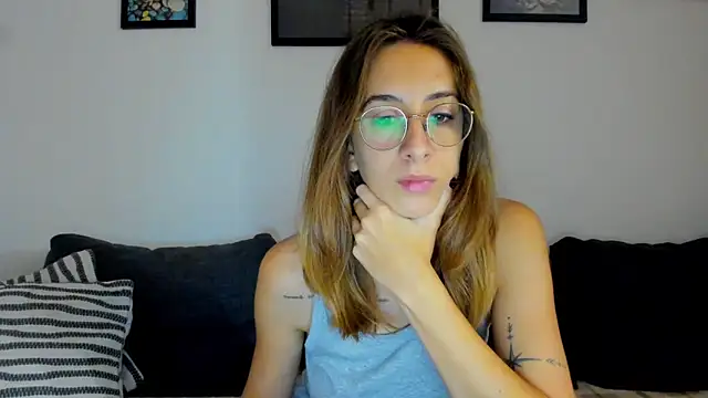 DesireMore90 online show from 10, 11, 2025