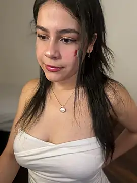 CuteKira7 online show from 1, 7, 2026