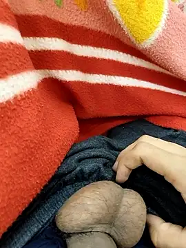 Snapshot of Horny_boy321 chatting on 16, 9, 2025 Horny boy321 online show from 16, 9, 2025