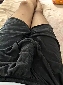 Snapshot of Horny_boy321 chatting on 29, 9, 2025 Horny boy321 online show from 29, 9, 2025