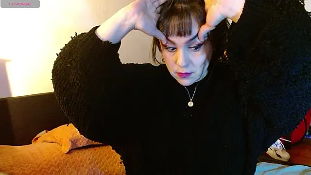 Snapshot of collette_beaufoy_ chatting on 2, 3, 2026 collette beaufoy online show from 2, 3, 2026