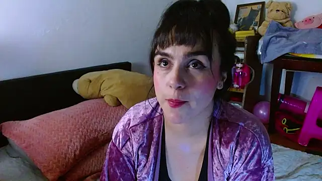 Snapshot of collette_beaufoy_ chatting on 24, 5, 2026 collette beaufoy online show from 24, 5, 2026