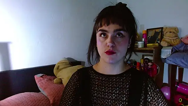 Snapshot of collette_beaufoy_ chatting on 28, 5, 2026 collette beaufoy online show from 28, 5, 2026