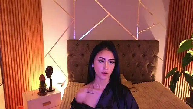 Snapshot of Coralinnee_ chatting on 23, 7, 2026 Coralinnee online show from 23, 7, 2026