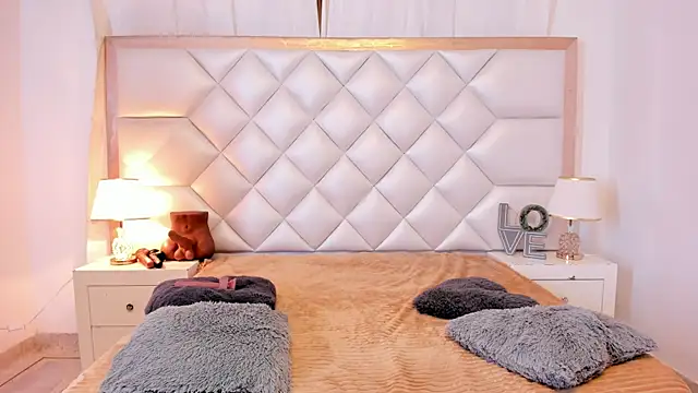 brittany069 online show from 14, 4, 2026