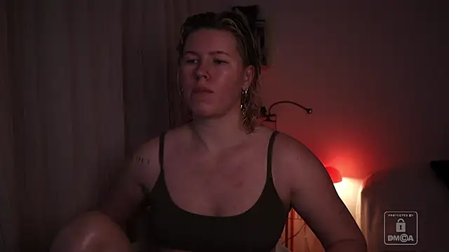 moonamii online show from 13, 1, 2026