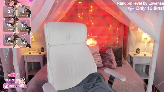 Snapshot of Ellie_Jhonson__ chatting on 11, 1, 2025 Ellie Jhonson   online show from 11, 1, 2025