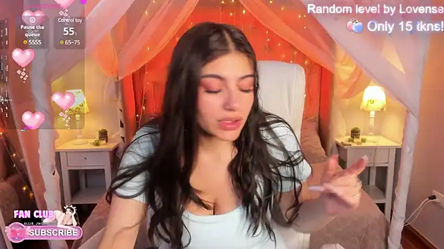 Snapshot of Ellie_Jhonson__ chatting on 4, 3, 2025 Ellie Jhonson   online show from 4, 3, 2025