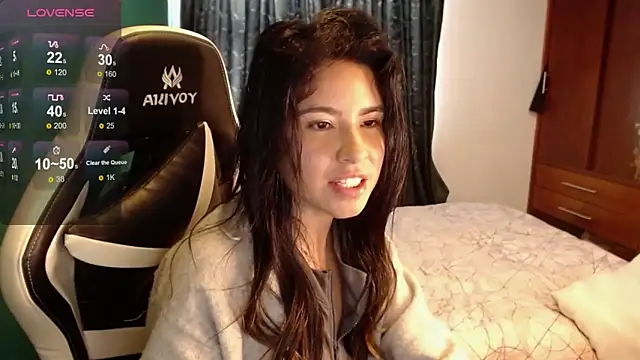 Snapshot of alice_middlee chatting on 11, 5, 2026 alice middlee online show from 11, 5, 2026