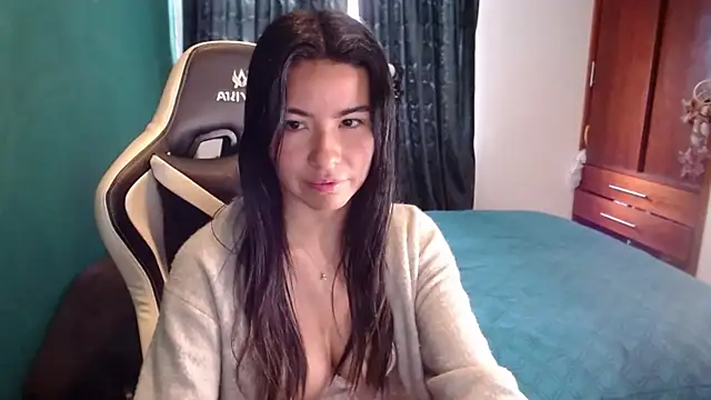 Snapshot of alice_middlee chatting on 27, 7, 2026 alice middlee online show from 27, 7, 2026