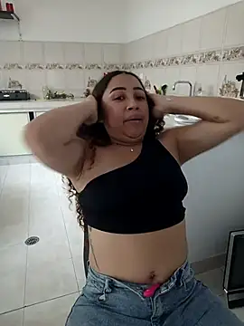 Snapshot of AfroditaBiker_ chatting on 8, 10, 2025 AfroditaBiker online show from 8, 10, 2025