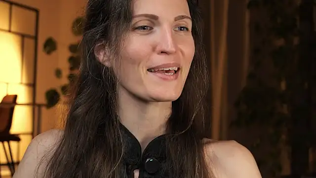 yulladao online show from 22, 11, 2025