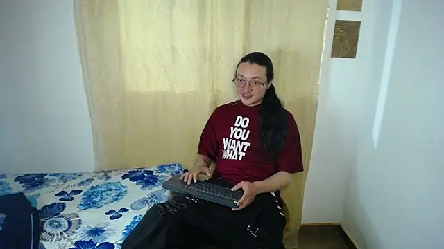 monkeywillwhite online show from 17, 5, 2026