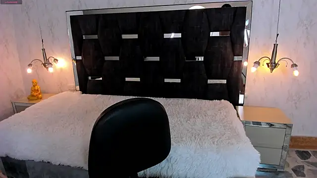 Snapshot of Jiggly__ chatting on 8, 4, 2026 Jiggly online show from 8, 4, 2026