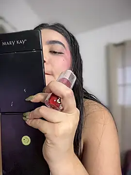 Lia flowers online show from 22, 3, 2025