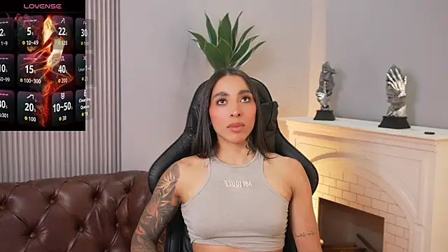 Snapshot of KAYLA_BATISTA chatting on 27, 6, 2026 KAYLA BATISTA online show from 27, 6, 2026