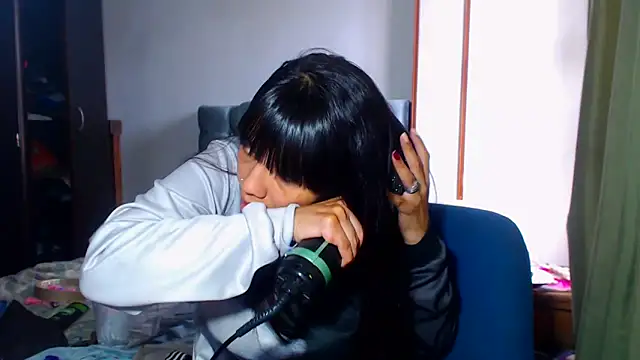 AmaraRoberts420 online show from 23, 2, 2026