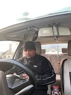 Dick 6inches online show from 4, 2, 2026