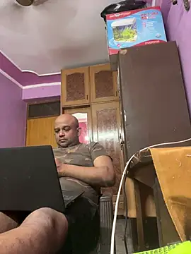Snapshot of Dick_6inches chatting on 21, 4, 2026 Dick 6inches online show from 21, 4, 2026