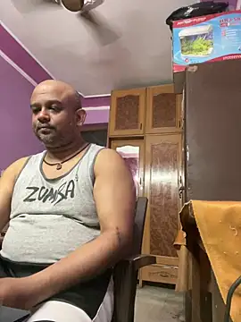 Snapshot of Dick_6inches chatting on 23, 4, 2026 Dick 6inches online show from 23, 4, 2026
