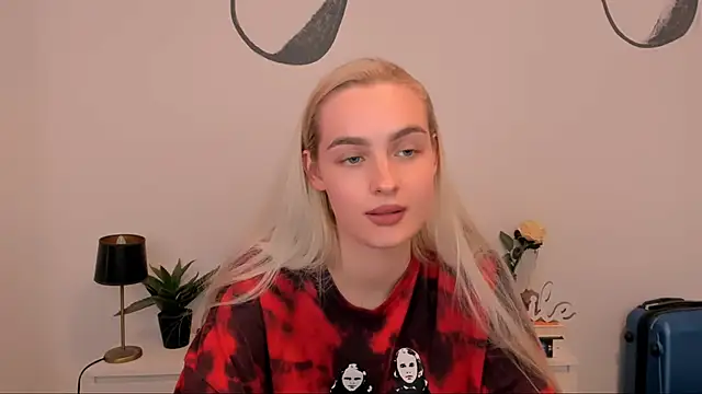 OliviaKisss online show from 3, 10, 2025