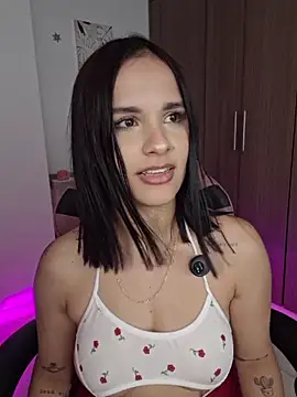 Snapshot of heyshaa chatting on 12, 6, 2026 heyshaa online show from 12, 6, 2026