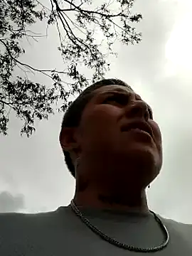 Yessi rousse online show from 19, 2, 2025