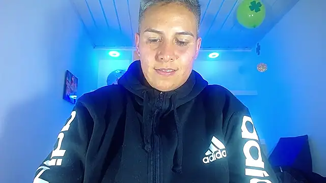 Yessi rousse online show from 21, 3, 2025