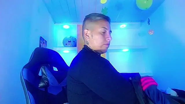 Yessi rousse online show from 22, 3, 2025