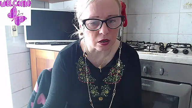 martachatte online show from 11, 3, 2025