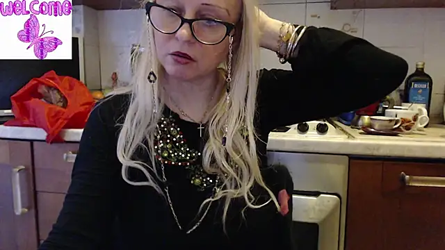 martachatte online show from 11, 3, 2025