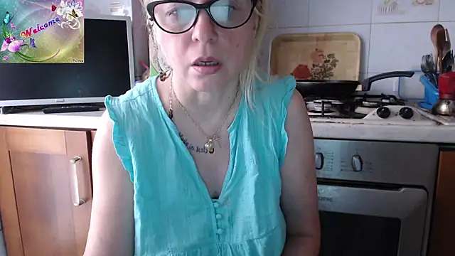 martachatte online show from 21, 9, 2025