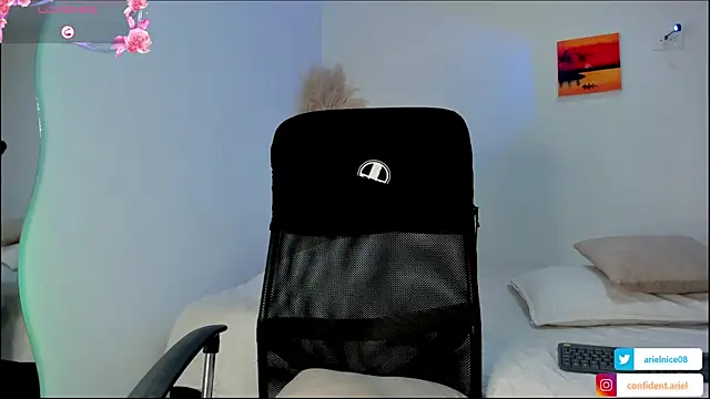 ariel35 online show from 23, 4, 2026