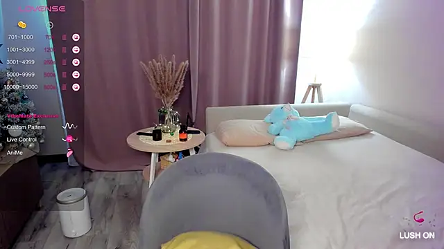 Snapshot of DannaEvan chatting on 23, 12, 2024 DannaEvan online show from 23, 12, 2024