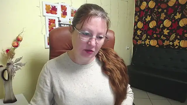 VanessaHotts online show from 21, 11, 2025