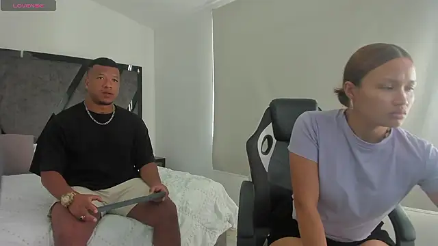 AnnieAndStefan online show from 7, 3, 2026