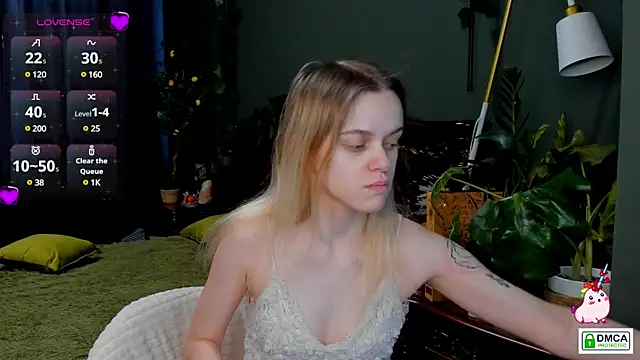 lady bellaa online show from 13, 12, 2024