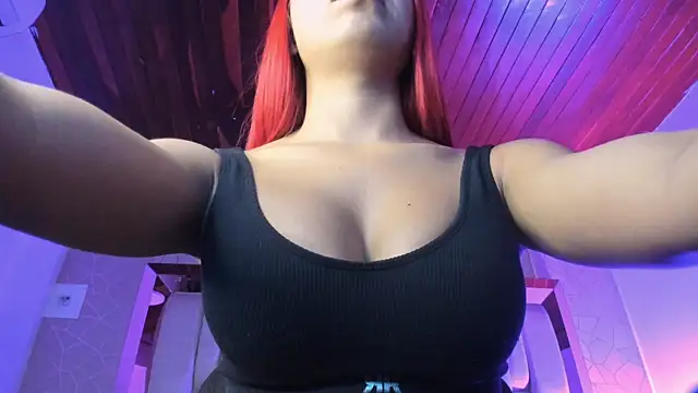 Snapshot of Emmily_Savage chatting on 13, 1, 2026 Emmily Savage online show from 13, 1, 2026