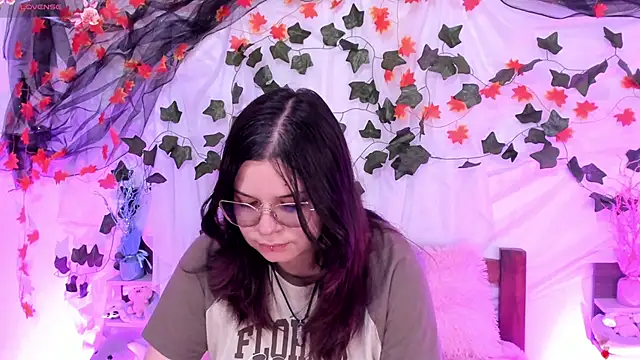 Mey moon online show from 6, 2, 2025