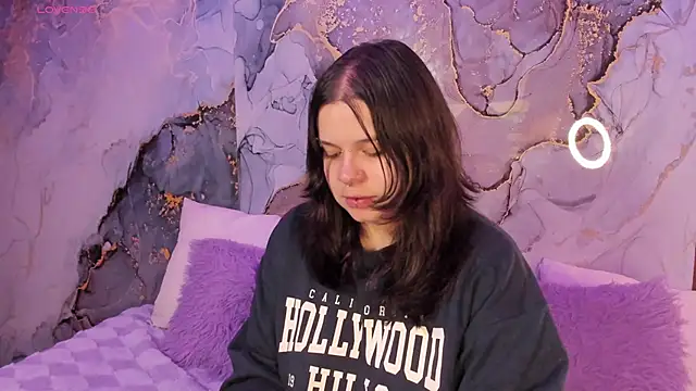 Mey moon online show from 6, 2, 2026