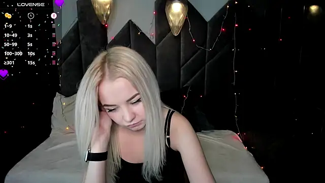 StephanieSweety online show from 27, 12, 2024