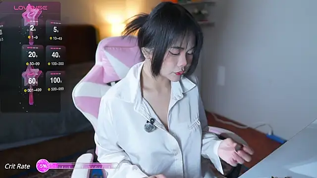 Snapshot of laybunny1 chatting on 9, 2, 2025 laybunny1 online show from 9, 2, 2025