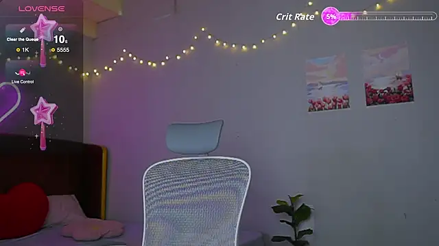 Snapshot of laybunny1 chatting on 12, 9, 2025 laybunny1 online show from 12, 9, 2025