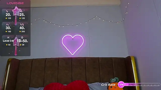 Snapshot of laybunny1 chatting on 24, 9, 2025 laybunny1 online show from 24, 9, 2025